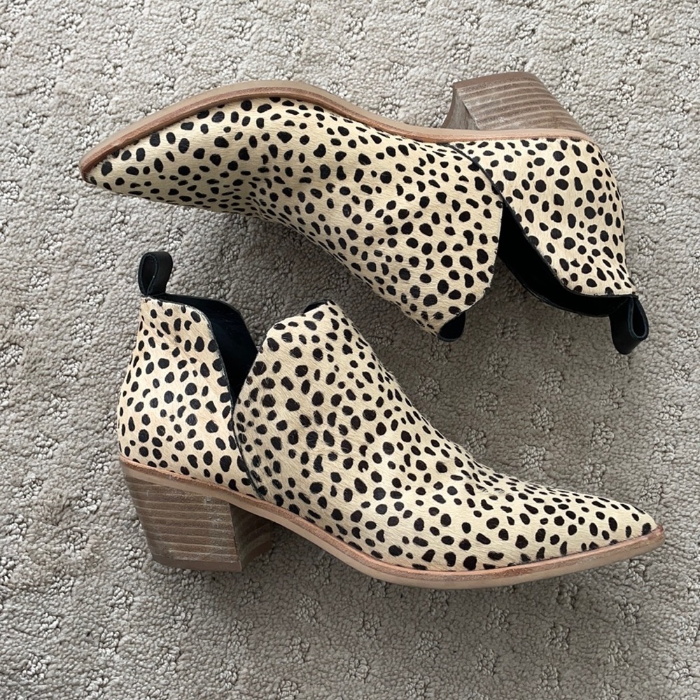 Dolce vita leopard block booties size 8.5